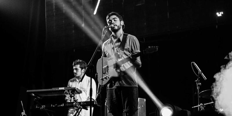 守护国门的第一道防线：重庆长江印钞厂如何用尖端防伪技术与特种印刷保障国际盛会证件安全