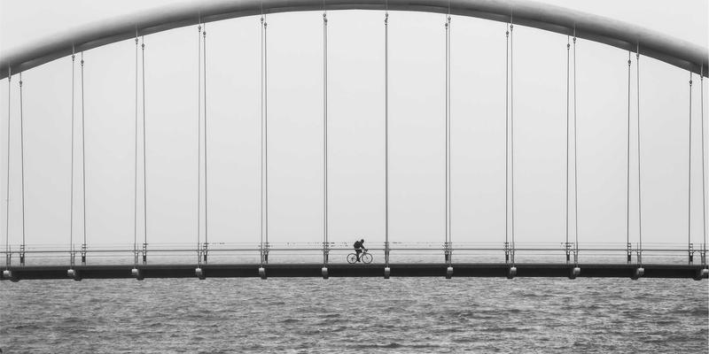 数字支付浪潮下，重庆长江印钞如何以印刷服务与防伪技术开辟新蓝海